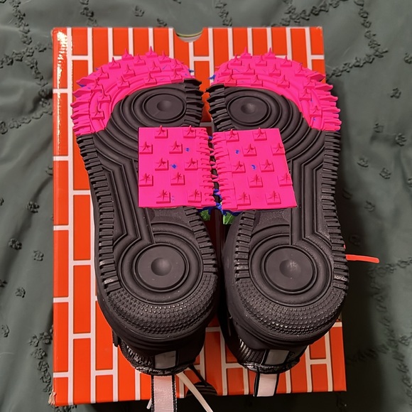 Nike Air Force 1 Mid X Off White Colab. NWT Size 11
(black) - Picture 9 of 13